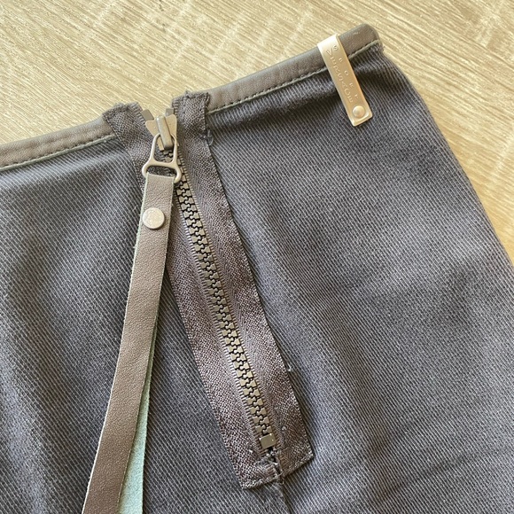 🖤VERSACE 💯% AUTHENTIC - NWOT SPORT BLACK DENIM SKIRT SIZE 28🖤 - Picture 10 of 16